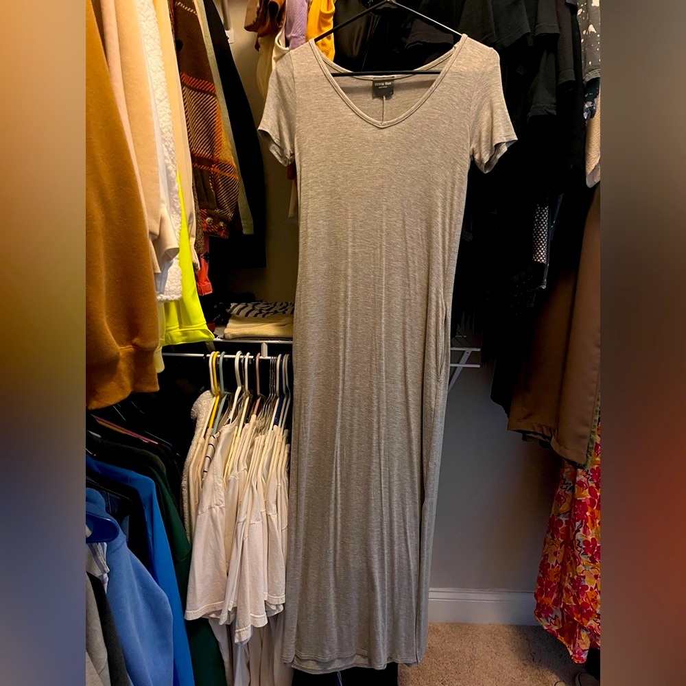 Olivia Rae Gray V-Neck Sheath Maxi Dress $69 Anthropologie XS